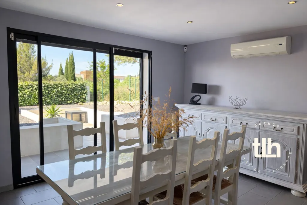 Terrass - Contemporary Villa with Pool near Montpellier