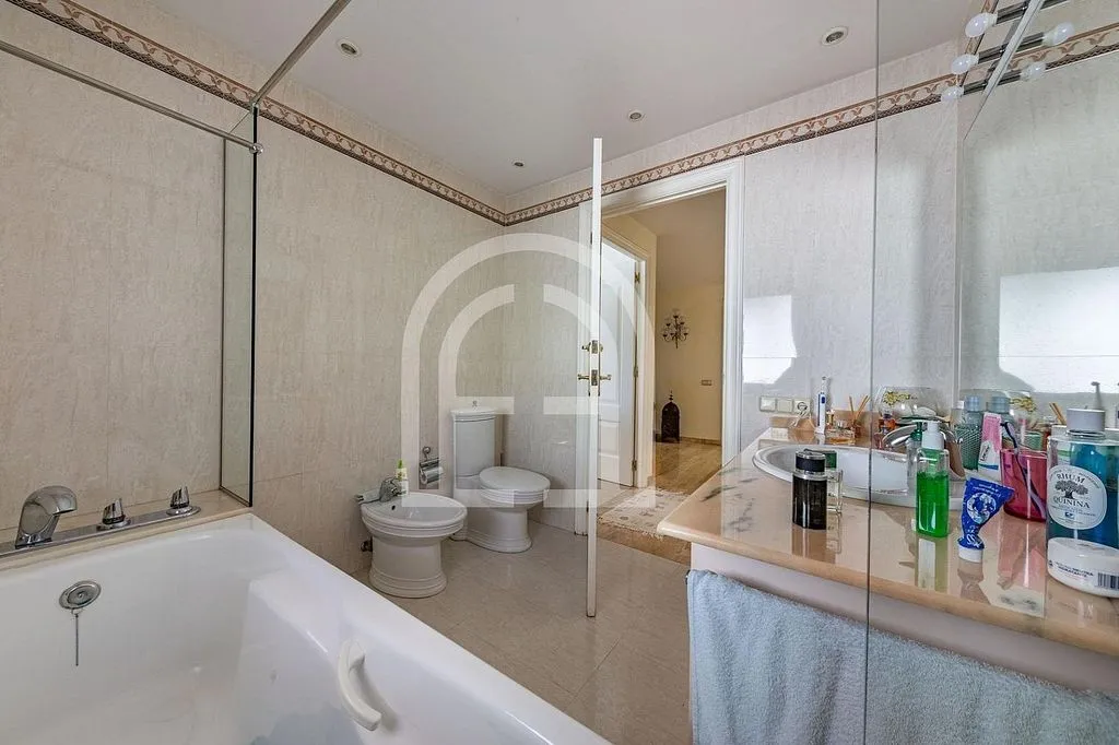 Bagni - Chalet with Sea Views in Mas Ram, Badalona