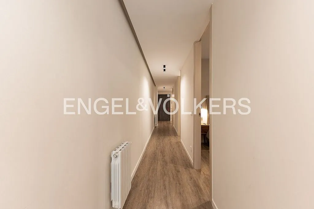 Esik - Reform Apartment with Terrace in Sant Francesc