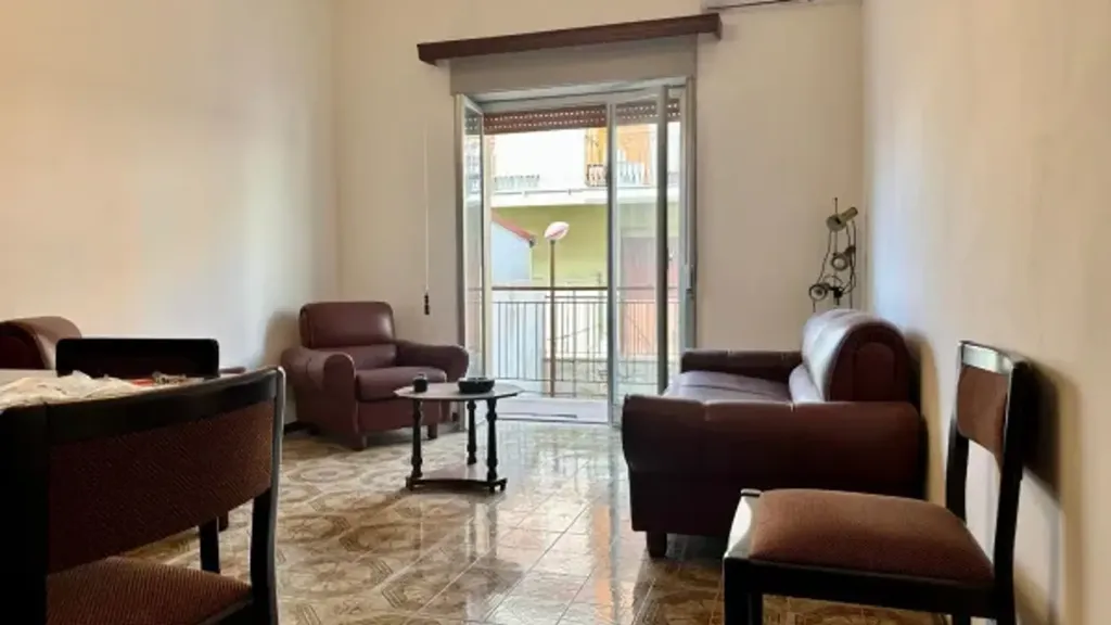 Elutuba - Ground Floor Apartment with Garden in Oliveri