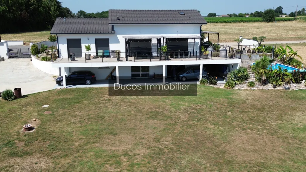 Õhuvaade - Contemporary Villa with Pool near Marmande