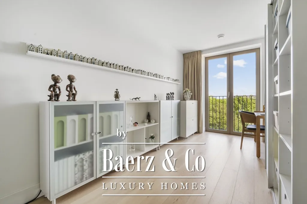 Pièces - Luxury Apartment with Balconies in Amstelveen