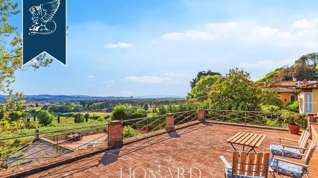 Terrass - Luxury Villa with Panoramic Views in Florence