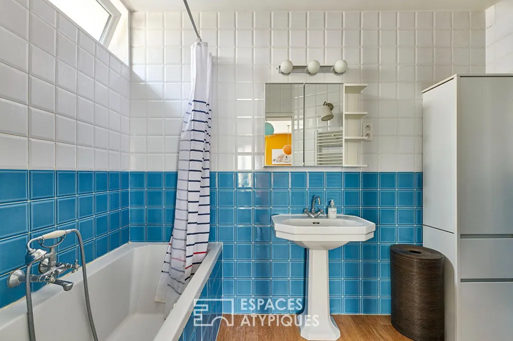 Salles de bain - Triplex Lumineux en Dernier Étage à Paris
