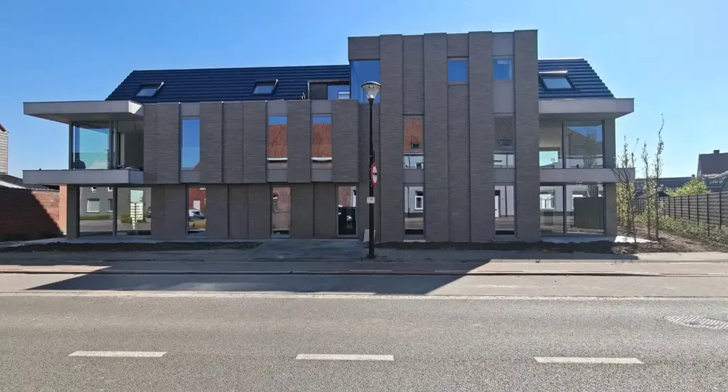 Välivaade - Modern Ground Floor Apartment with Garage in Geluveld