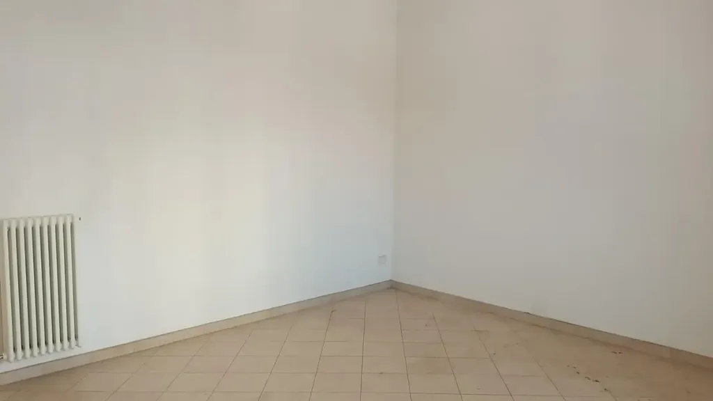 Pièces - Five-Bedroom Apartment with Balcony in Empoli