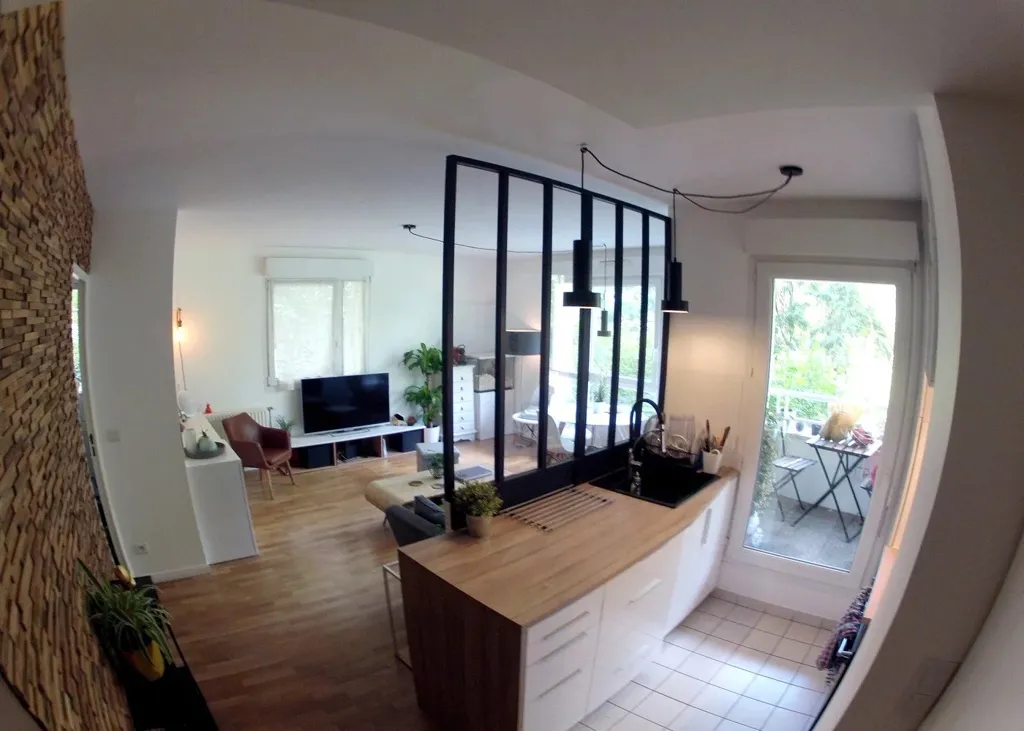 Cuisine - Appartement Lumineux avec Terrasse à Courbevoie