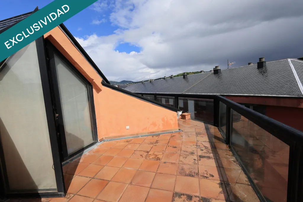 Terrasse - Bright Penthouse with Terrace in Bembibre