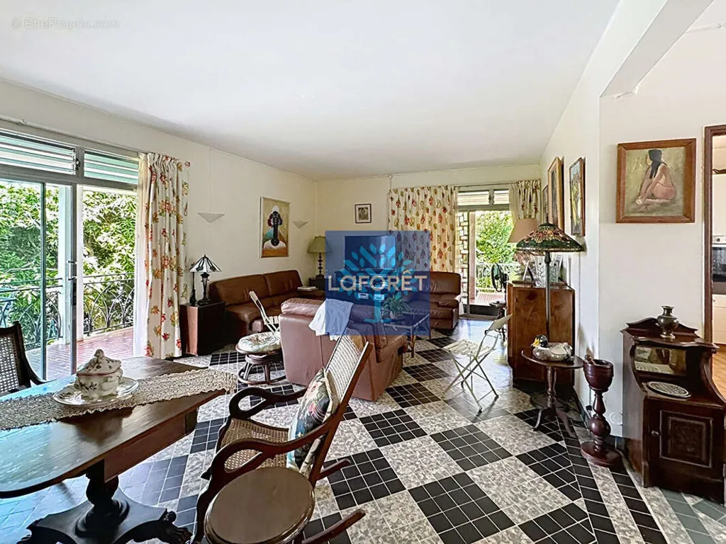 Living Room - Traditional House with Terraces in Schoelcher