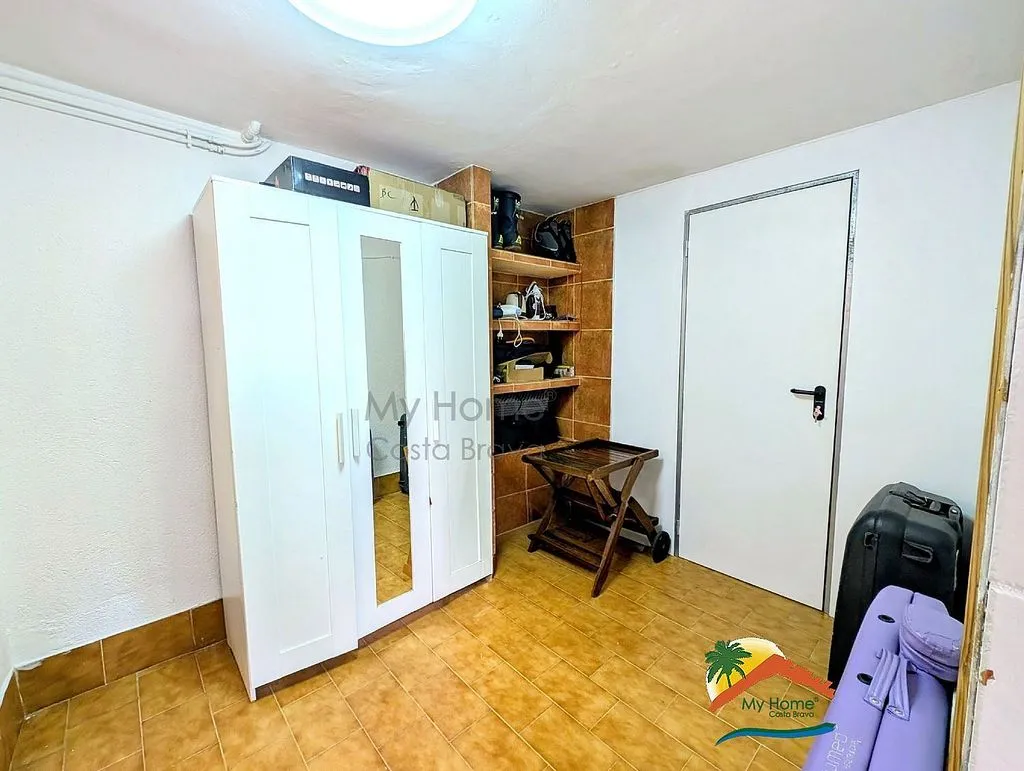 Pièces - Chalet with Sea and Mountain Views in Lloret Blau