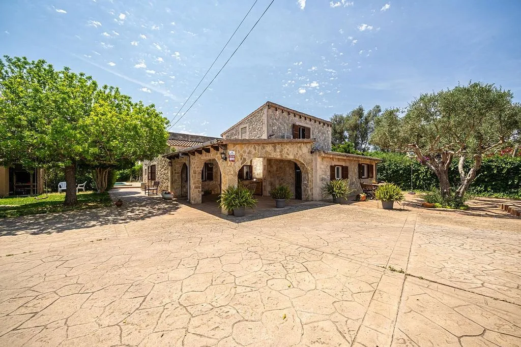 Esterno - Rustic Chalet with Pool in Inca Centre