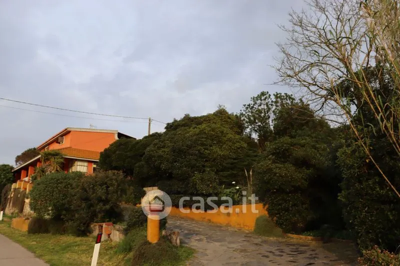 Exterior - Villa with Garden and Terrace in Sassari