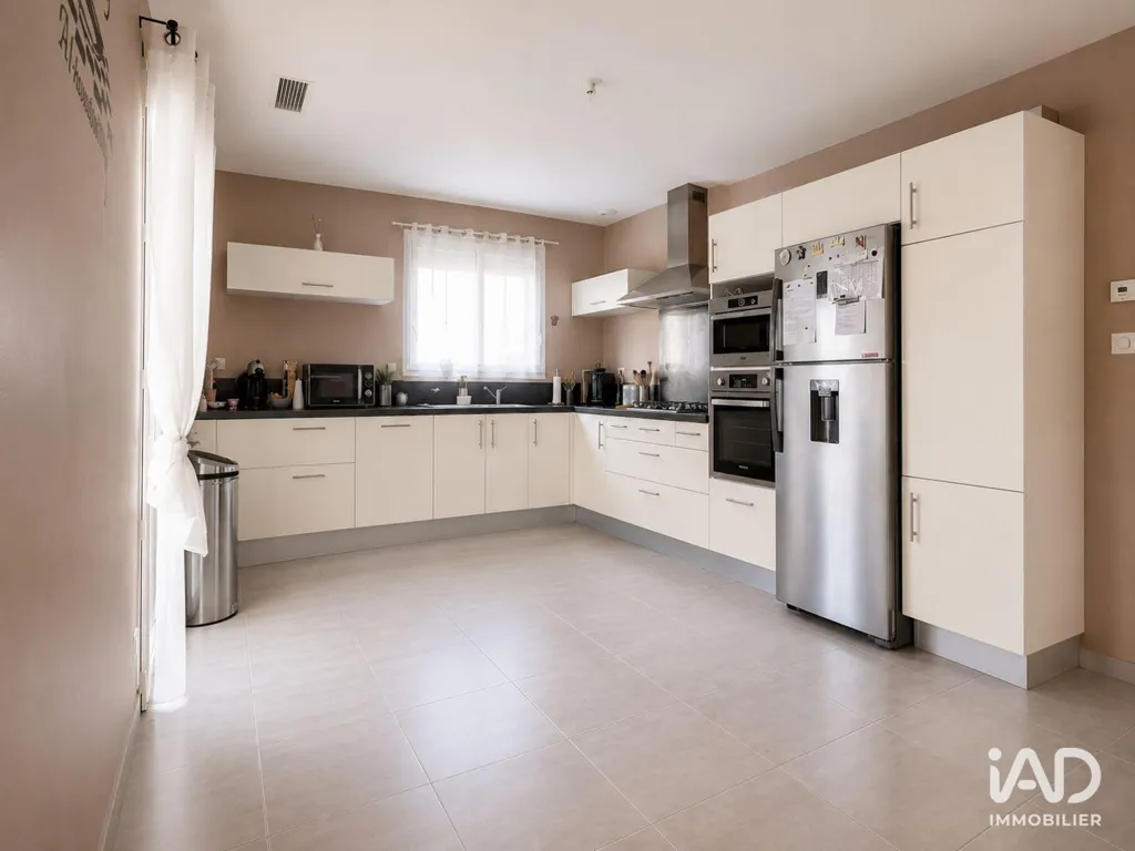 Cucina - Single-Storey Villa with Pool Potential near Toulouse