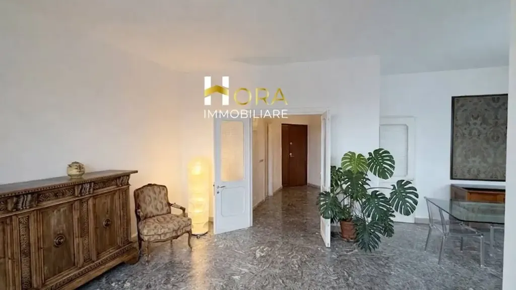 Séjour - Penthouse with Panoramic Terraces in Florence