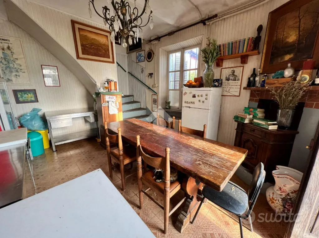 Salle à manger - Historic Farmhouse in Cinaglio