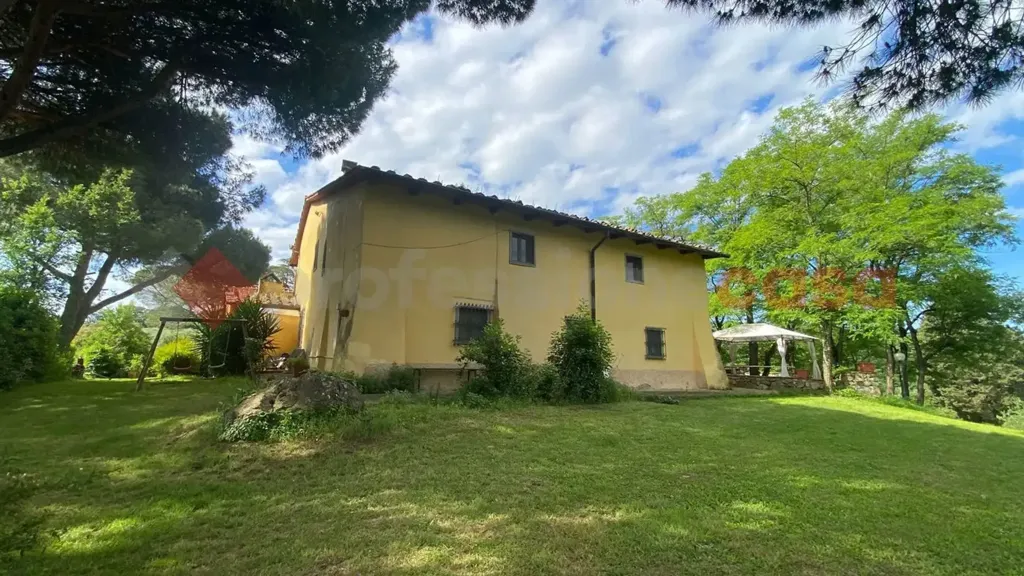 Välivaade - Villa with Olive Grove in Lastra a Signa