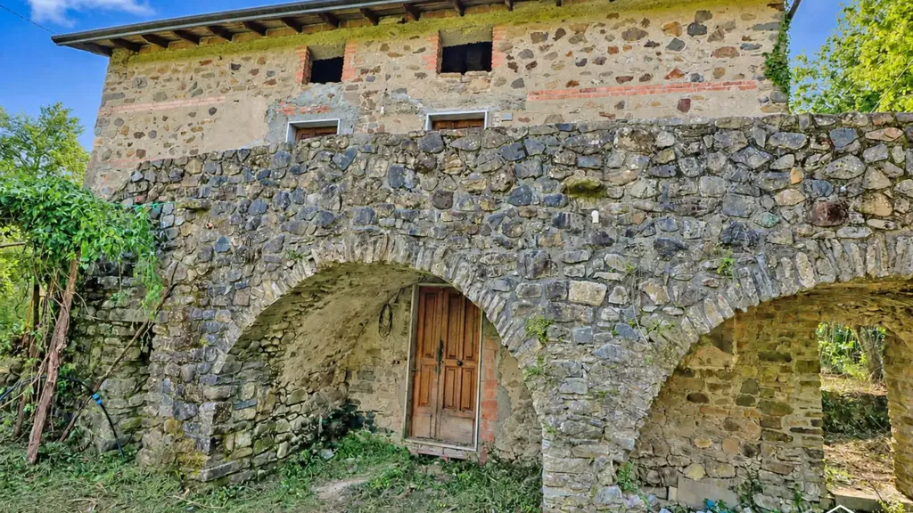 Exterior - Rustic Stone Cottage with Panoramic Terrace in Mulazzo