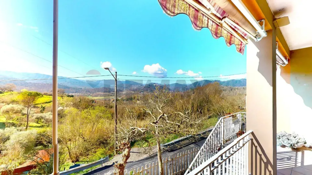 Balcon - Ristrutturated House with Panoramic View in Beverino