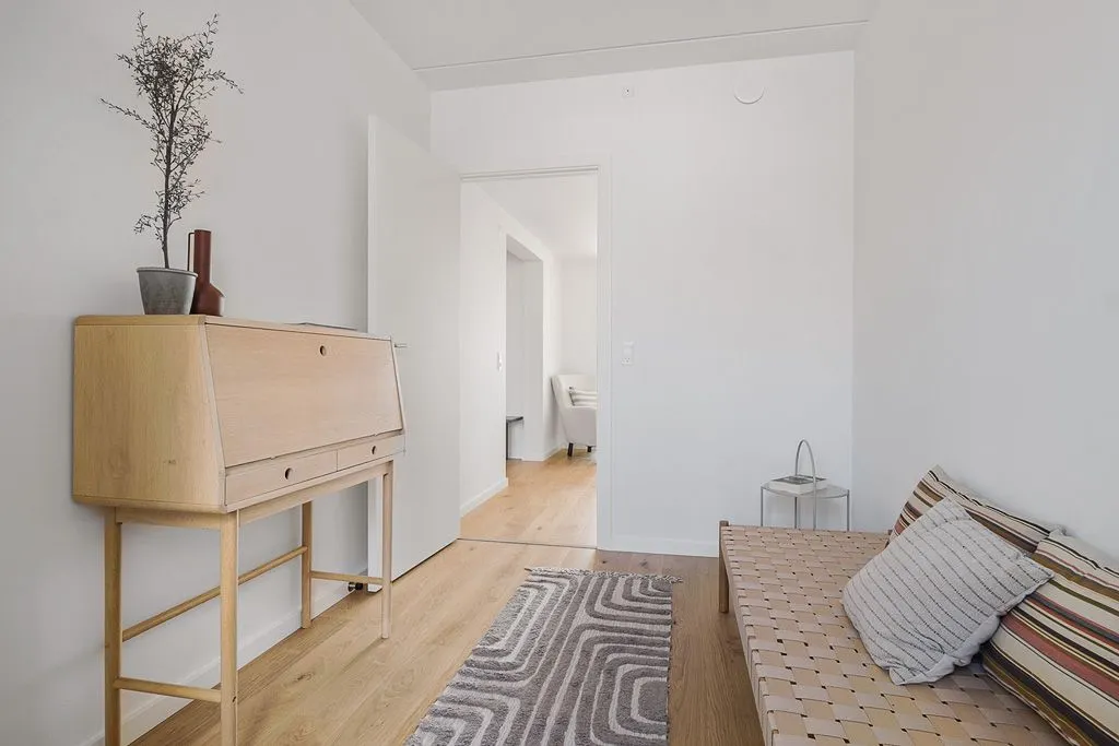 Entrée - Apartment with Balcony and EV Charging in Copenhagen