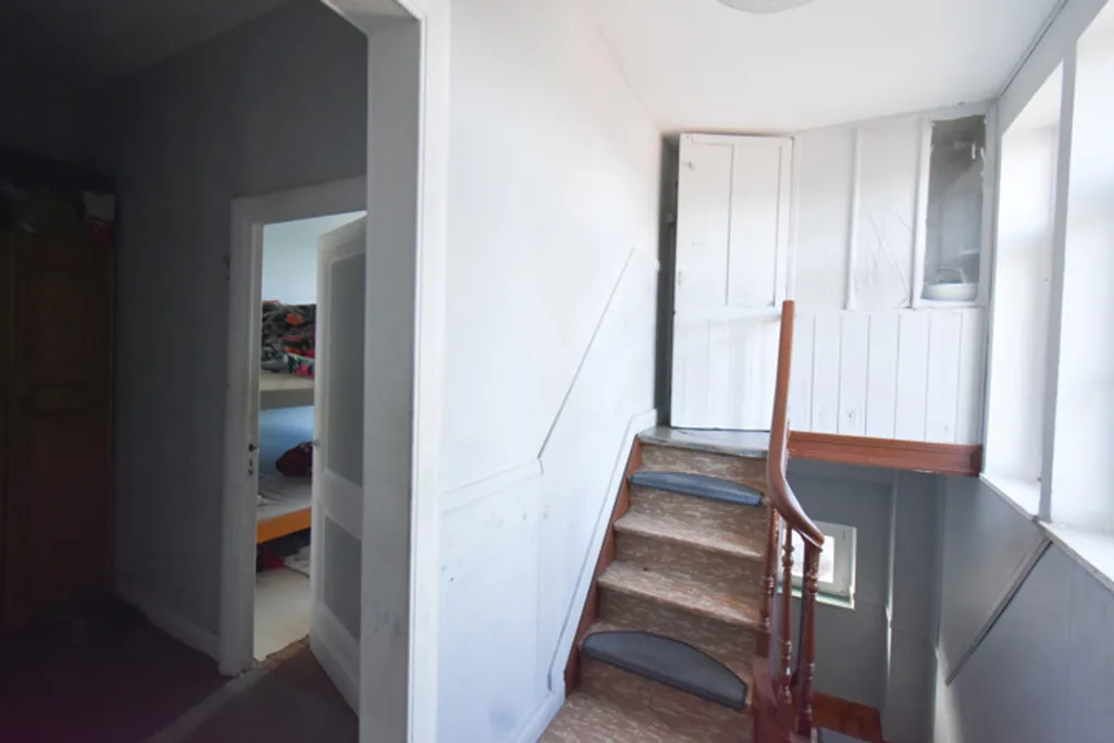 Pièces - Immeuble à Rénover avec Jardin à Verviers