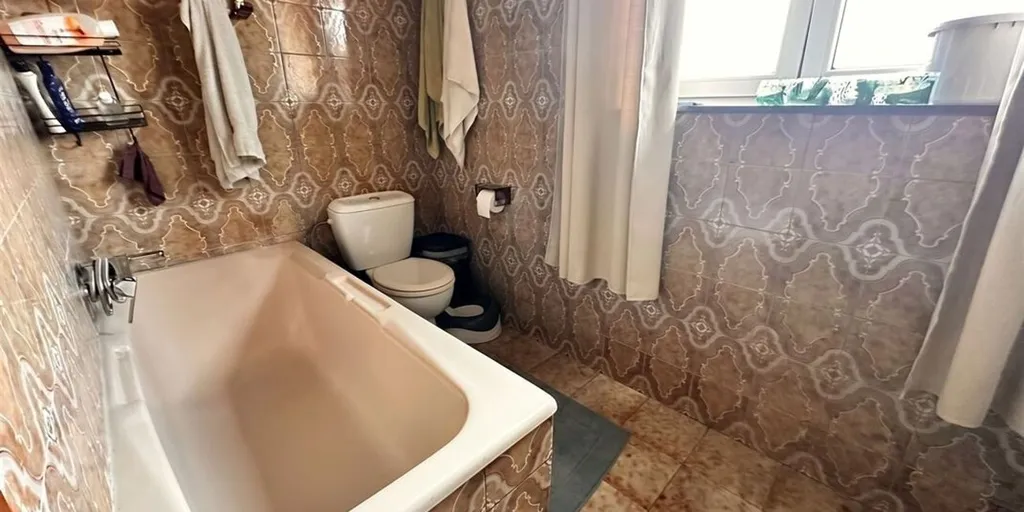 Salles de bain - Maison Charmante avec Terrasse à Barvaux-sur-Ourthe