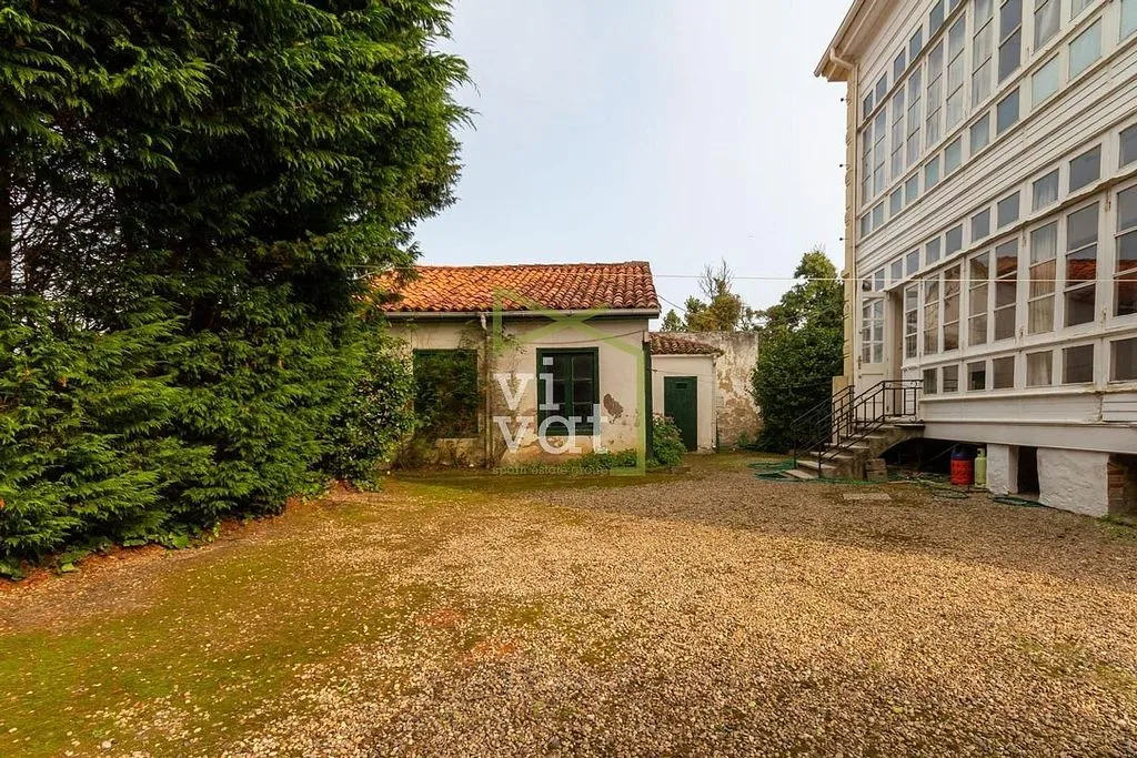 Giardino - Luxury Villa with Garden in Luanco