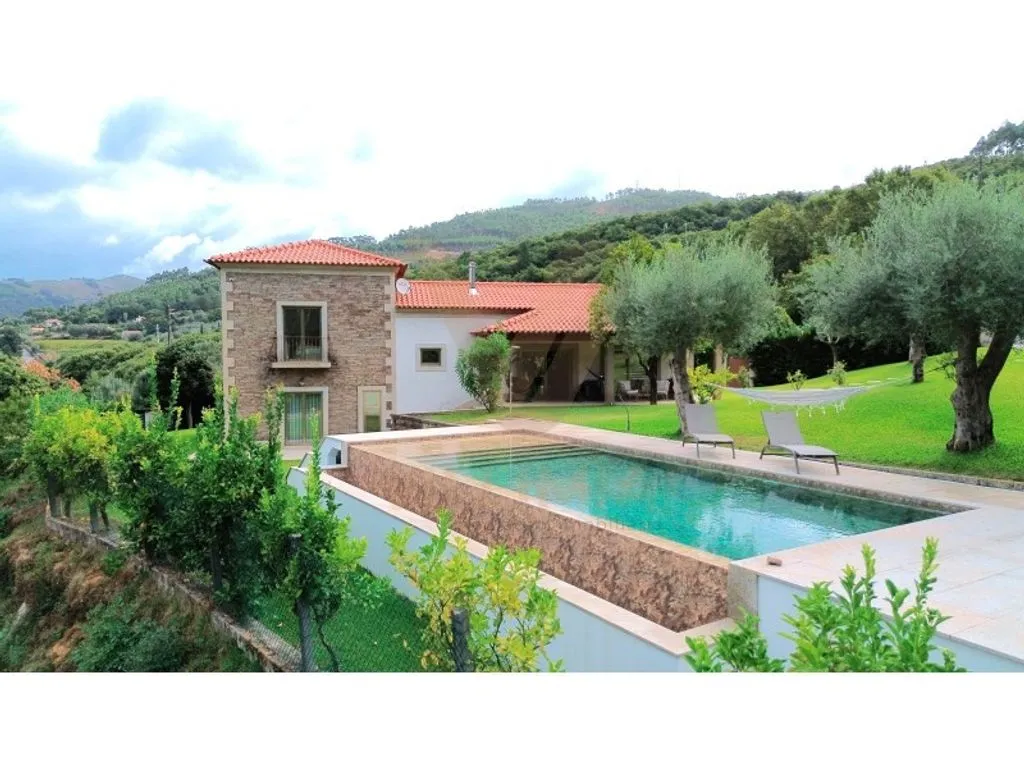 Bassein - Rustic-Modern Villa with Pool in Ponte de Lima