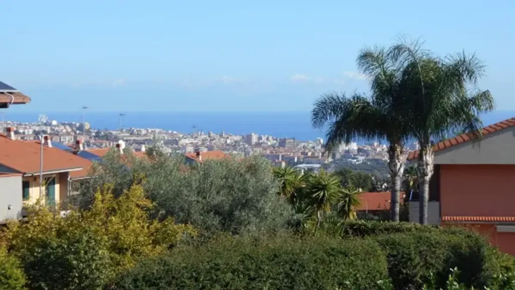 Rõdu - Panoramic Villa with Etna View in Valverde
