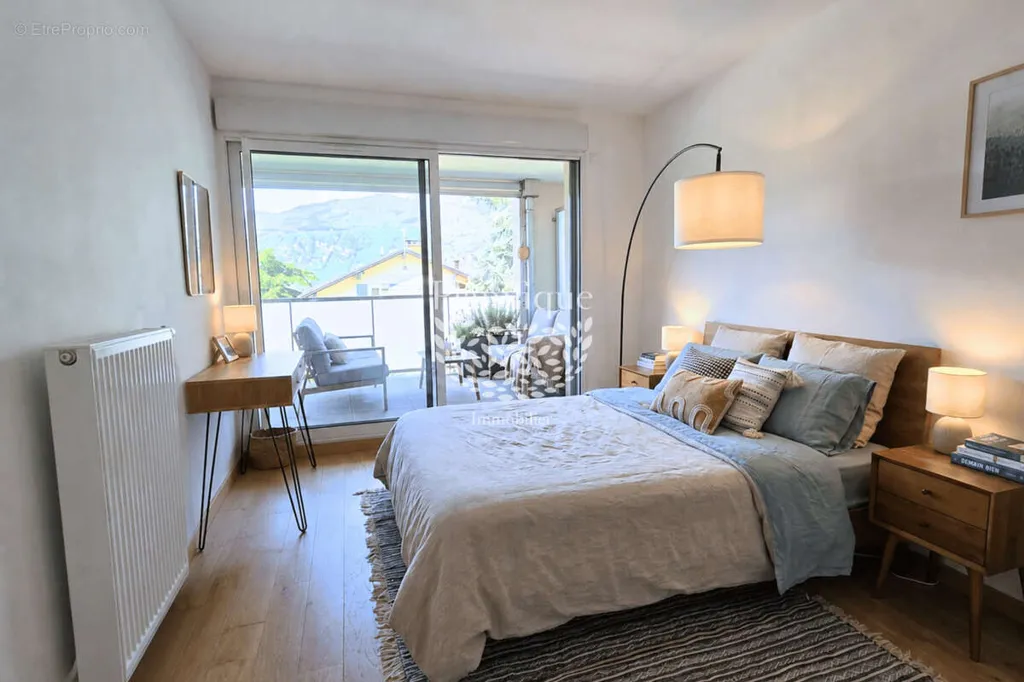 Magamistoad - Bright Apartment with Garage in Aix-les-Bains