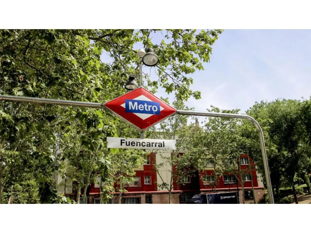 Office with Good Condition in La Paz, Madrid