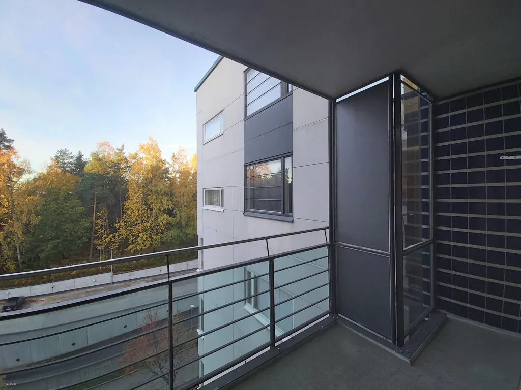 Balcon - Apartment with Sauna in Pitäjänmäki, Helsinki