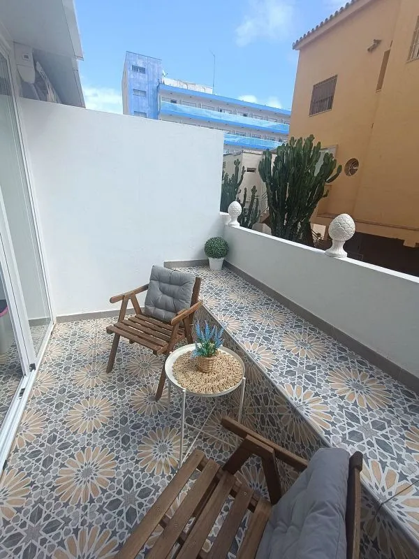 Terrass - Studio Flat with Terrace in Torremolinos