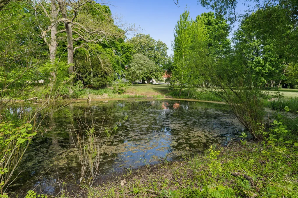 Historic Manor with Garden in Midtsjælland