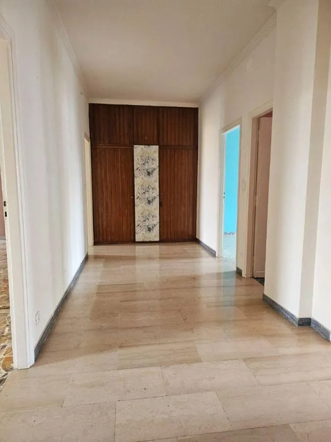Entrée - Apartment with Balconies in Central Turin