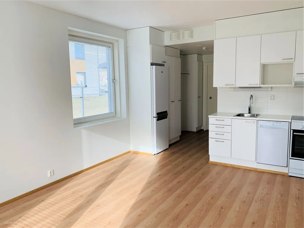 Cuisine - Bright Studio with Balcony in Nekala, Tampere