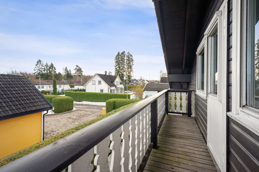 Balcon - Tyrolean House with Solar Panels in Løken-Katralen