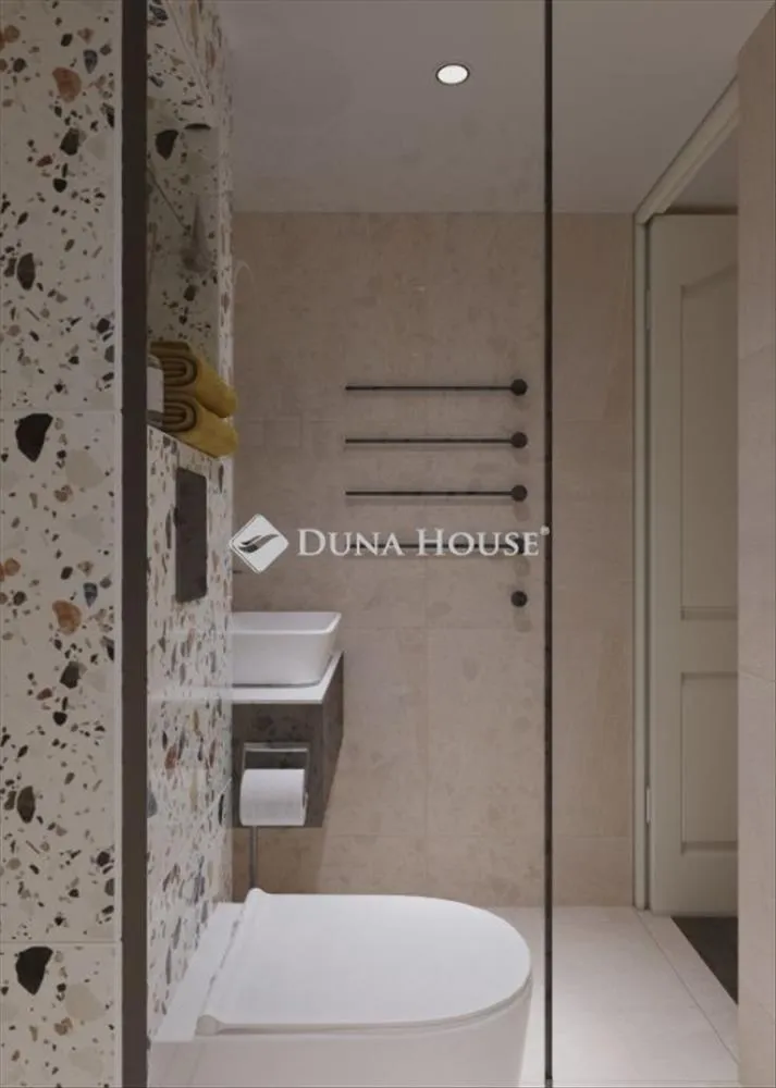 Bagni - Modernised Apartment with Balcony in Budapest XIII