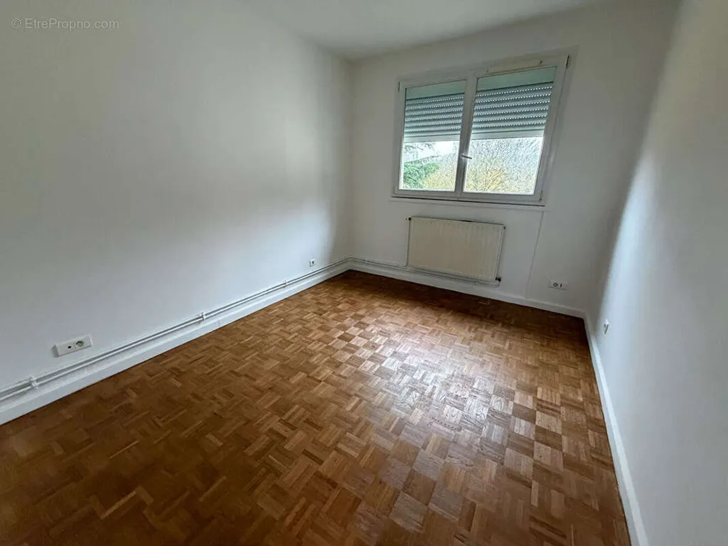 Pièces - Appartement avec Balcon à Groslay