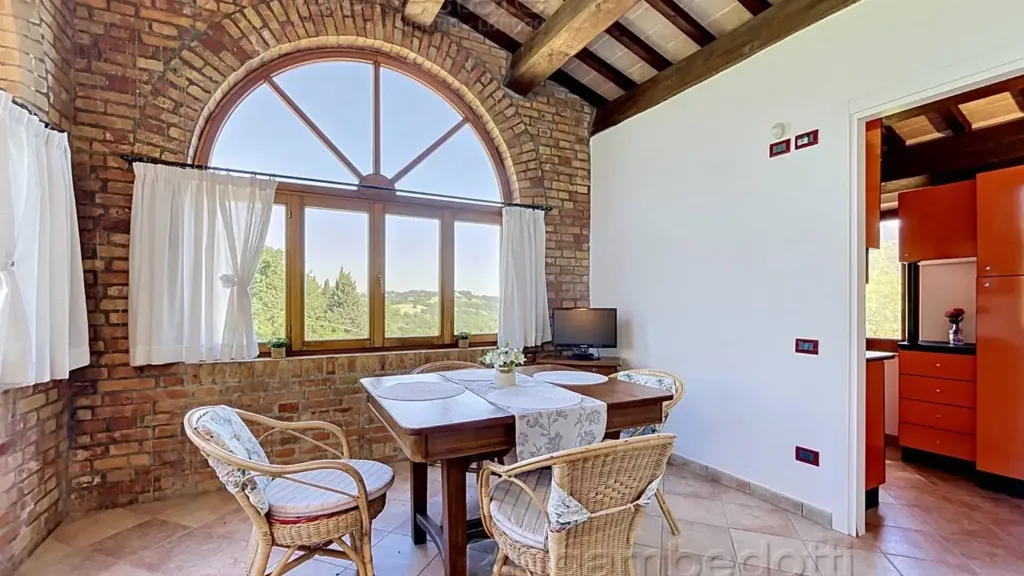 Söögituba - Panoramic Villa with Garden near Urbino