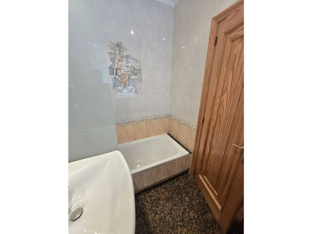 Vannitoad - Duplex with Terrace in A Milagrosa