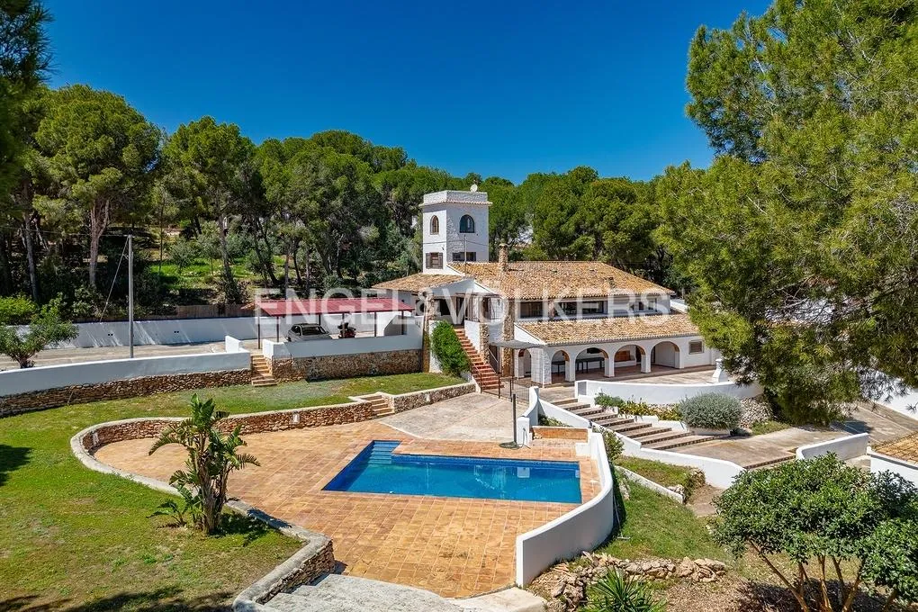 Õhuvaade - Mediterranean Villa with Tower in Benissa