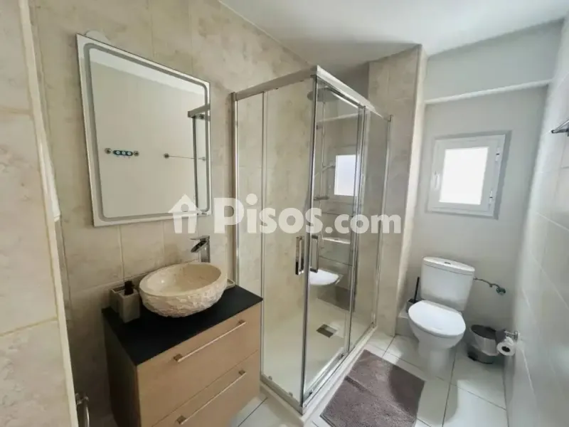 Bathrooms - Seafront Apartment with Terraces in Dénia