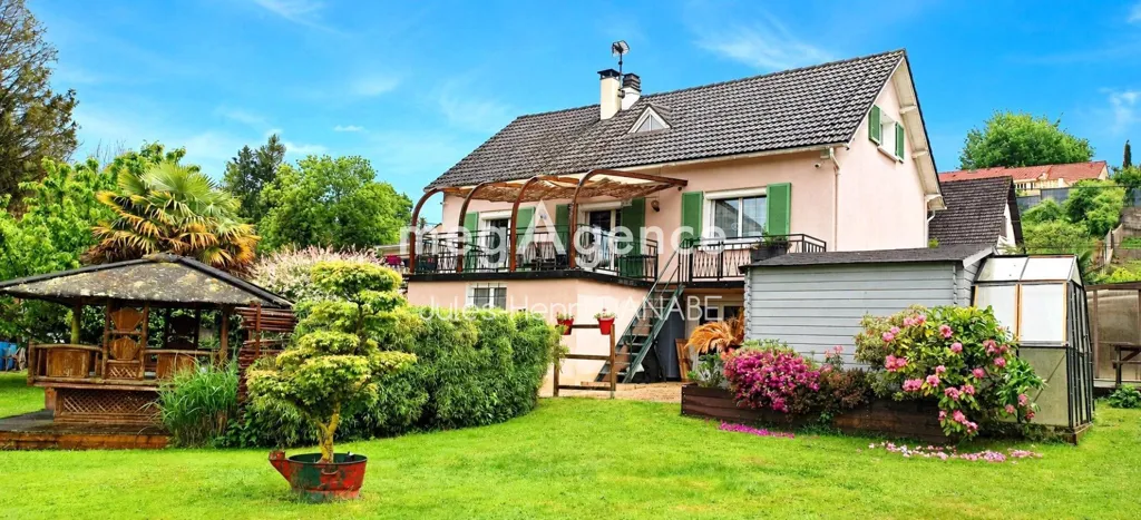 Välivaade - House with Pool in Sens, 1h15 from Paris