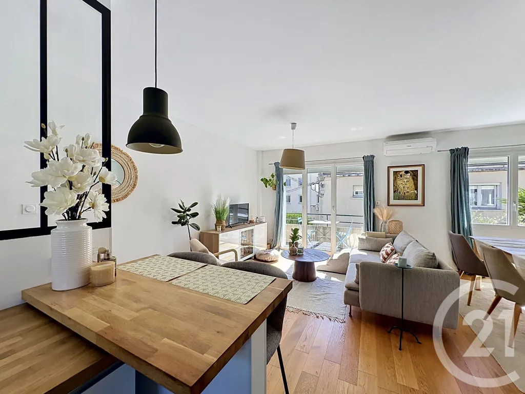 Séjour - Appartement avec Balcon et Jardin à Montpellier Lépic