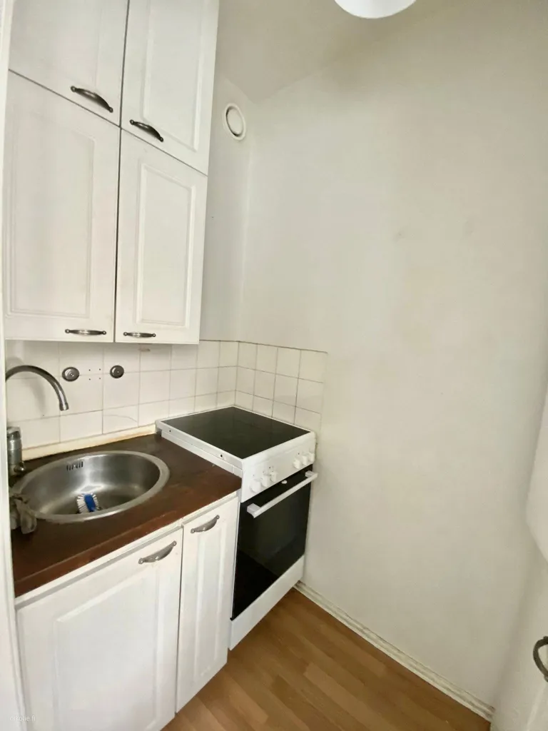 Cucina - Spacious One-Bedroom Flat in Punavuori, Helsinki