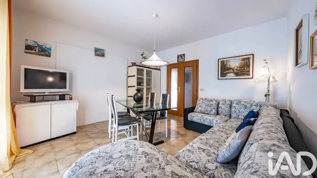 Séjour - Villa with Courtyard in Massa Fiscaglia