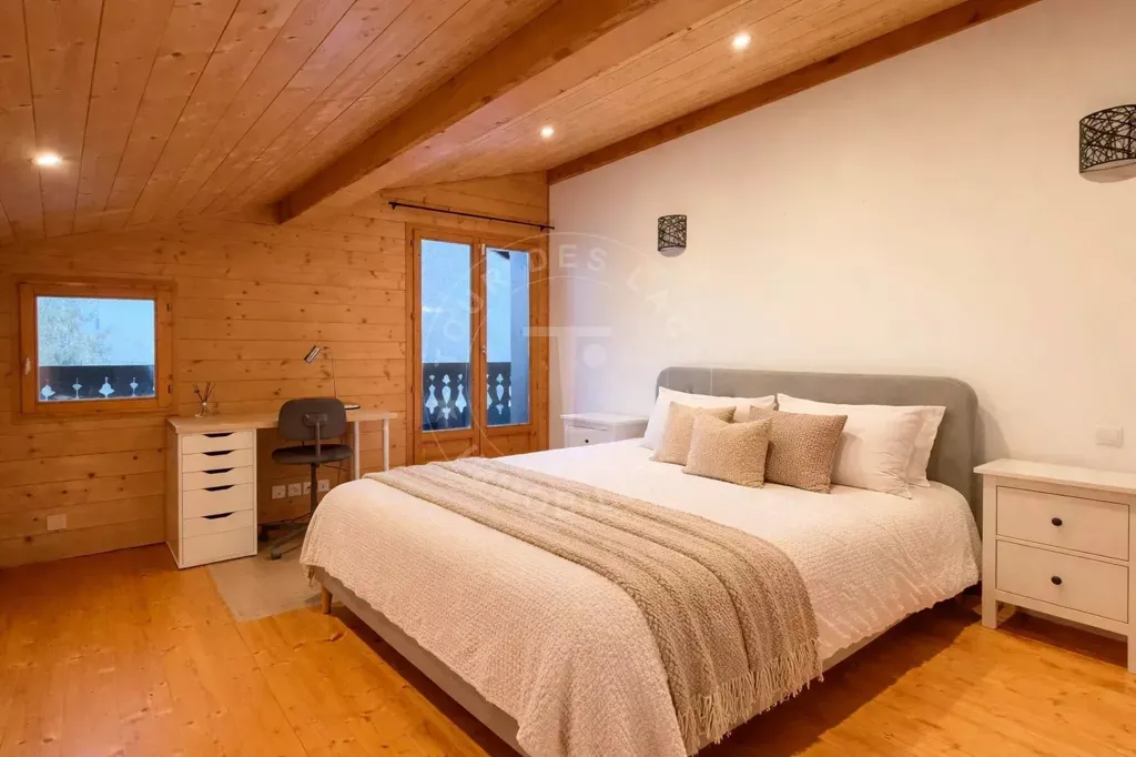Chambres - Chalet Luxueux avec Vue Montagne à Thônes