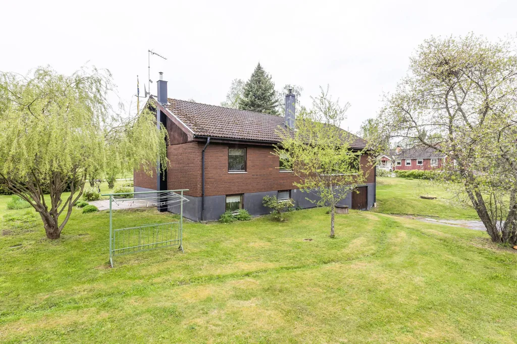 Aed - 1-Storey Villa with Garden in Lantlig Setting