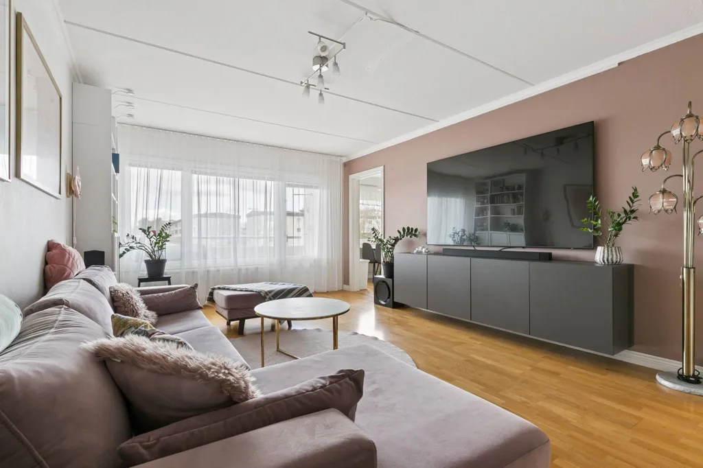 Salón - Bright Apartment with Balcony in Brandbergen