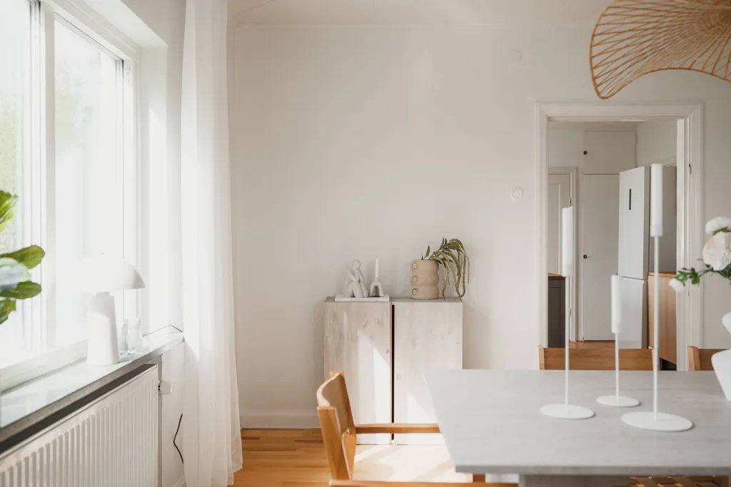Söögituba - Villa with Renovation Potential in Lilla Beddinge